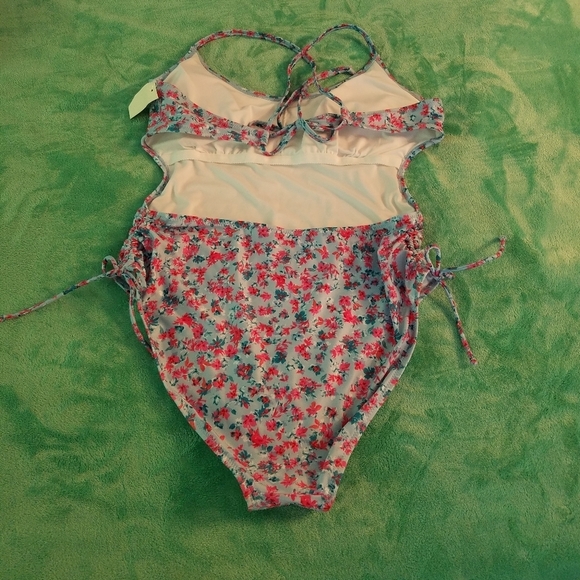 NWT Aeropostale Recycled Polyester One Piece Bathing Suit - Picture 4 of 5